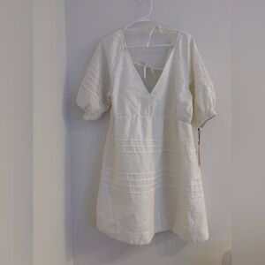 7 For All Mankind Babydoll Tie Dress
White Size XL NWT